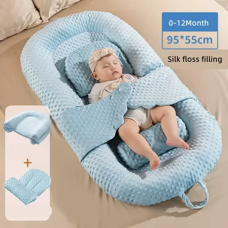 Cuscini per bambini 0-12 mesi Culla per neonato Cuscini per pendenza portatili Cuscino per dormire per neonato Letto per alimentazione del latte antisputo: WHITE