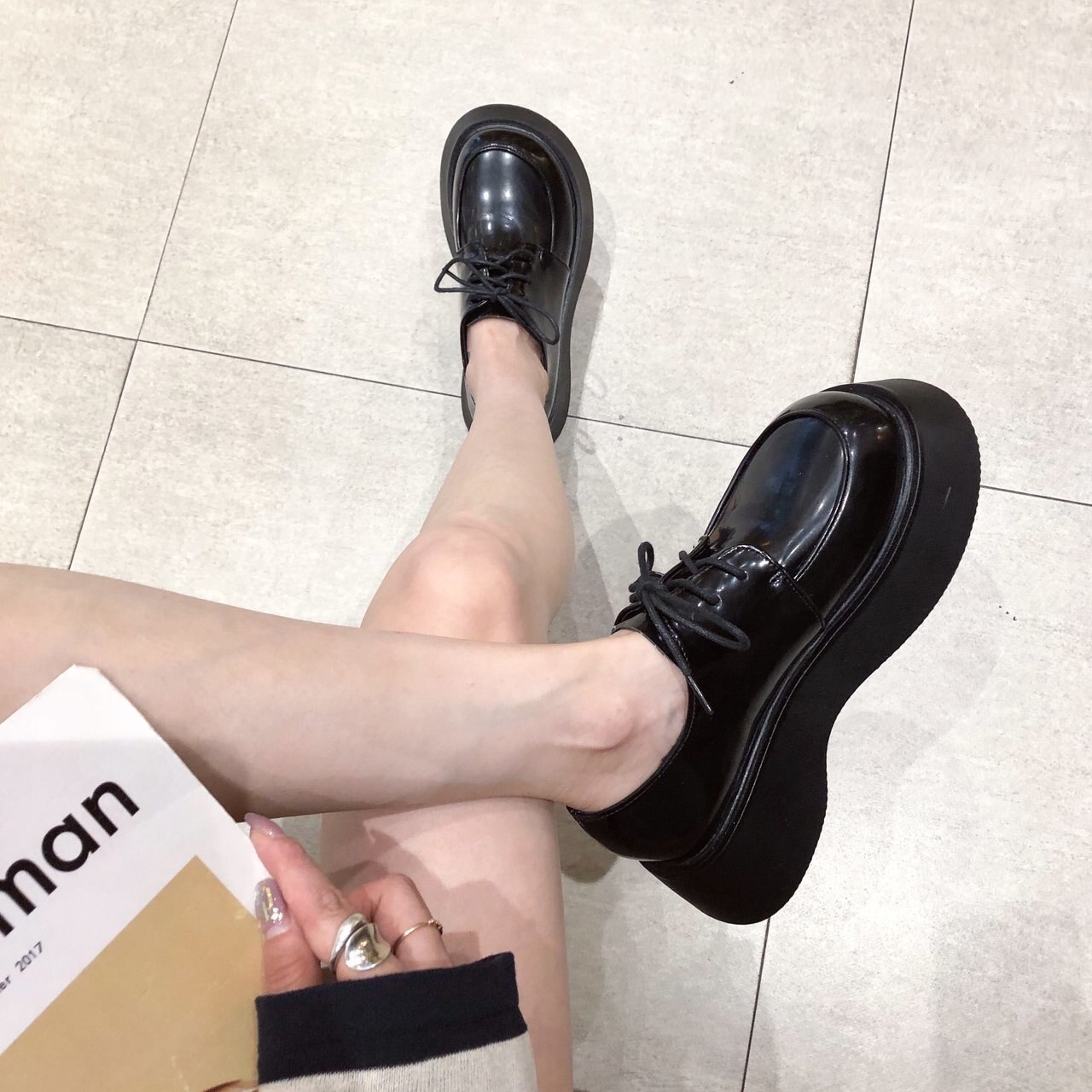 Herfst/winter oxford schoenen voor dames met veters, dikke zool, stevige leren casual schoenen voor dames, platte schoenen met ronde neus en plateauzolen