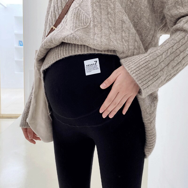 Velvet Maternity Leggings Pants for Pregnant Women Warm Winter Maternity Clothes Thickening Pregnancy Trousers Clothing: Black / XL