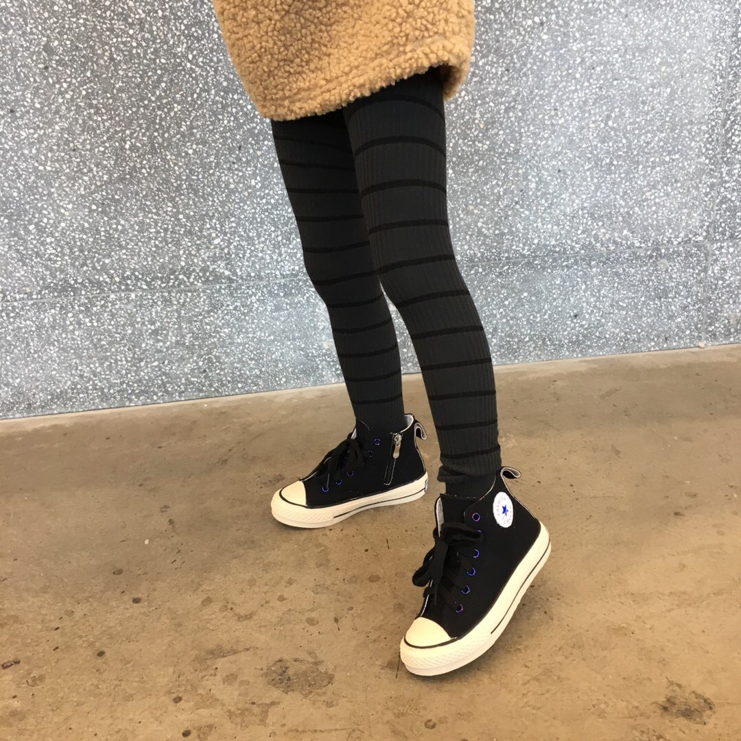 Legginsy dziecięce wiosenne i jesienne czyste bawełniane dziecięce pasiaste obcisłe spodnie z dzianiny dziewczęce śliczne ciepłe spodnie zimowe spodnie w paski