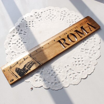 Zakka-Regla de madera tallada hueca Vintage, regla de dibujo para estudiantes, productos creativos Continental, 15 CM: Roma