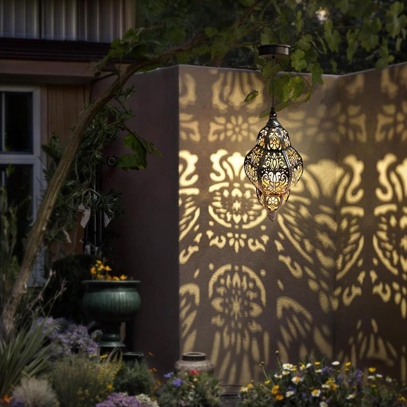 Hanging Solar Powered Moroccan Lantern Outdoor Decoration High-efficiency lithium battery technology Waterproof Decorative Light