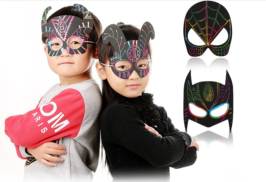 10 Sheets Tekening papier creatieve Kleurrijke Graveren Papier Met Pen Stencil Rainbow Scratch Art Ambachtelijke kerstcadeau