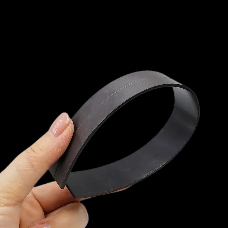 Flexible Magnetic Strip Tape 2 Meter Rubber Magnet Various Sizes 10x2 15x2 20x1.5 20x2 15x1.5 Mm for Educational Industrial Use