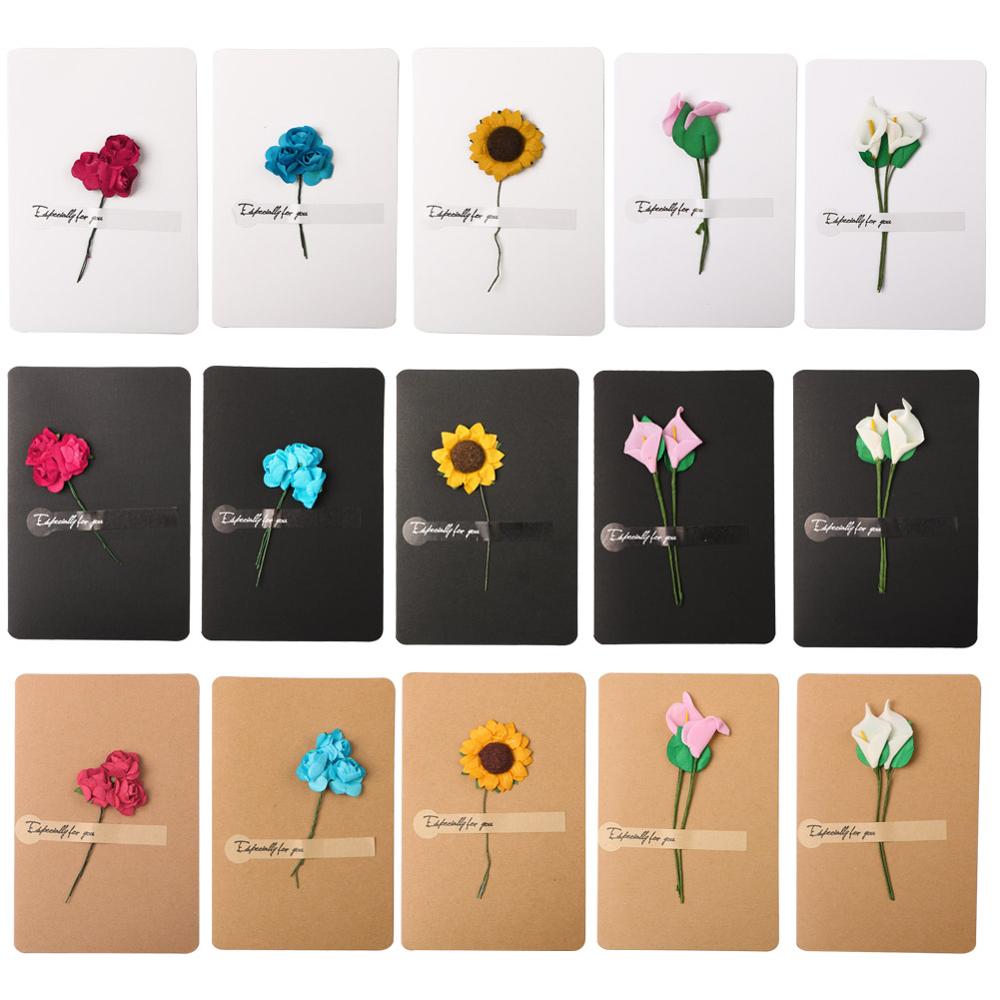 Uitnodigingskaart met gedroogde bloemen, handgemaakte kaarten, handgeschreven kaarten, verjaardagskaarten, bruiloftskaarten, bedankkaartjes, papier