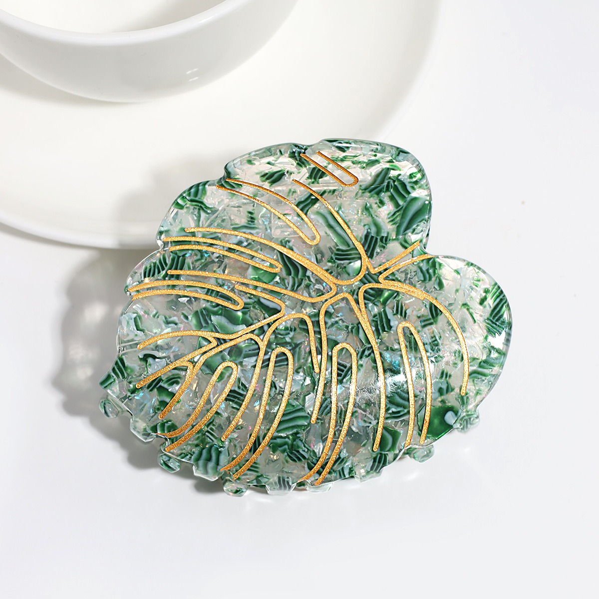 Pinza para el pelo de hoja verde esmeralda de estilo mundial refrescante, de personalidad, pinzas para el pelo de acetato, accesorios para el cabello para mujeres y niñas: Plata