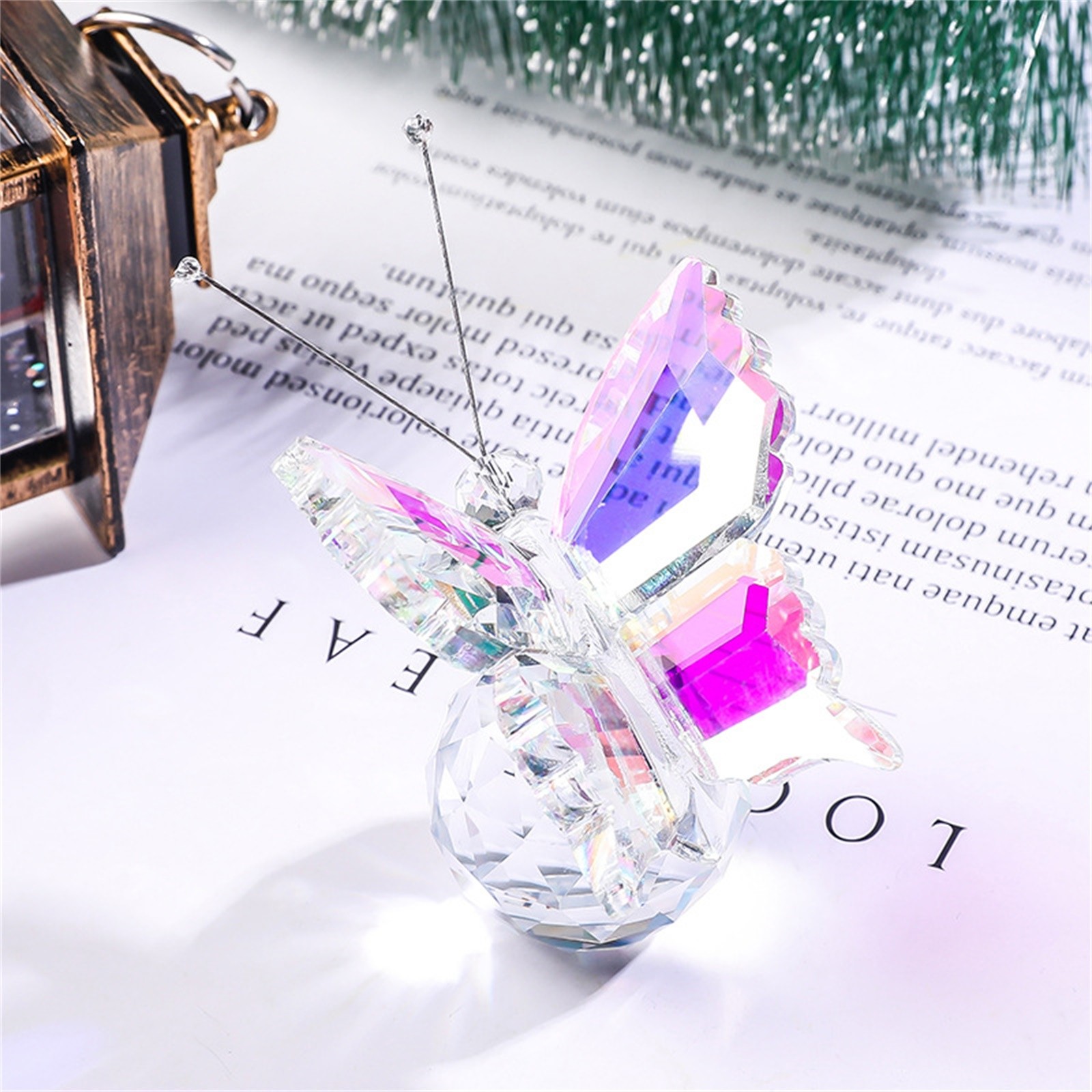 Crystal Flying Butterfly With Crystal Ball Base Statue Collection Cut Butterfly Animal Decoration Suitable For Festival: MULTI
