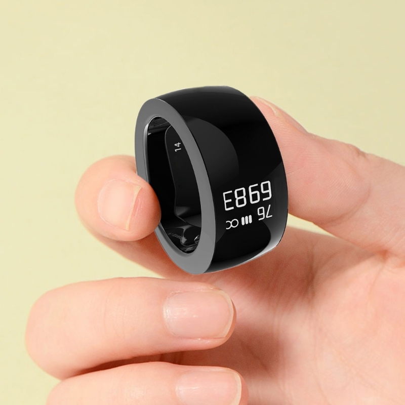Compteur numérique innovant en forme d'anneaux, dispositif moderne pour une vie équilibrée