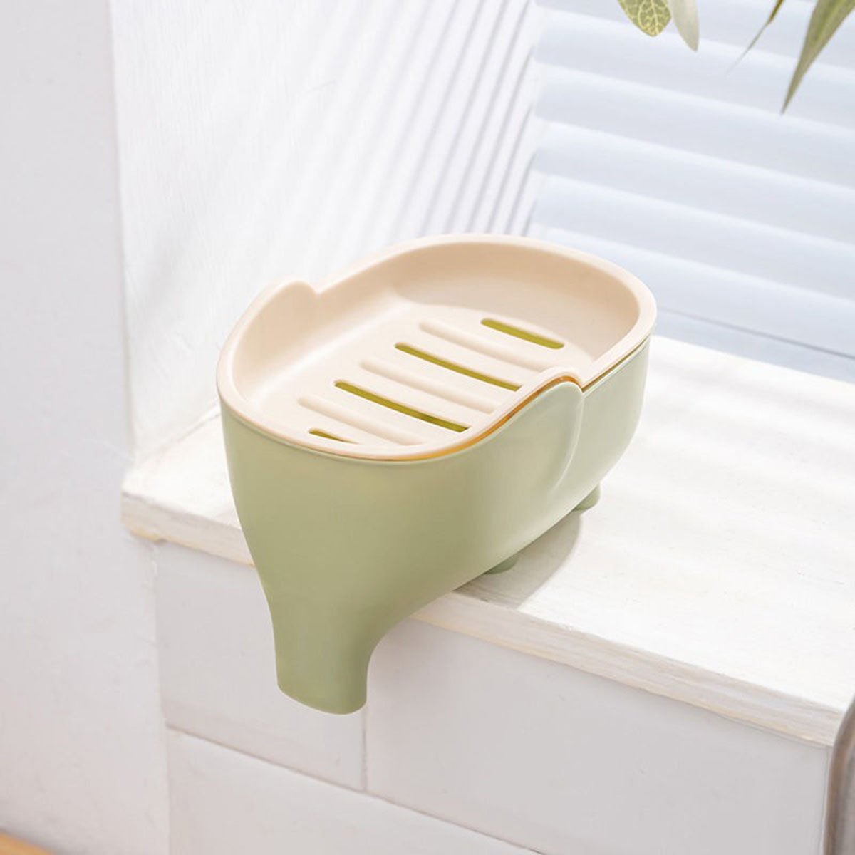 Soap Box Double Layer Cute Elephant Bathroom Accessories Home Decorative Children Students Waterproof Drain Rack: light green