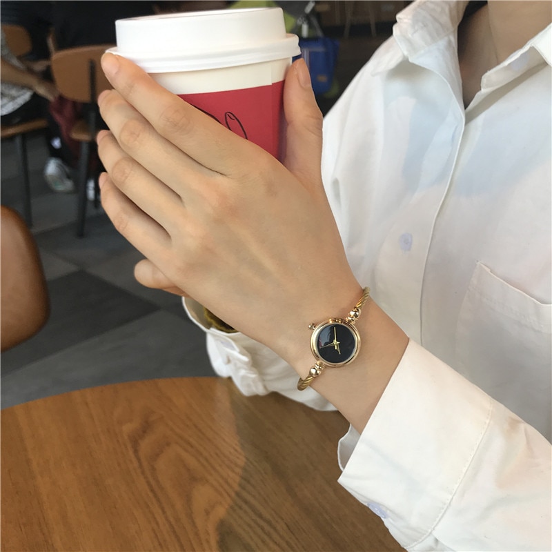 women's bracelet watches minimalist stylish bangle strap women quartz watch BGG brand simple gold female clock