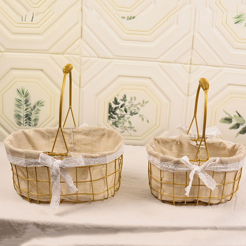 Goldene Korb Tragbare Metall Rattan Picknick Korb Hause Blume Anordnung Strauß retro Hochzeit Kranz Dekoration Lagerung Korb