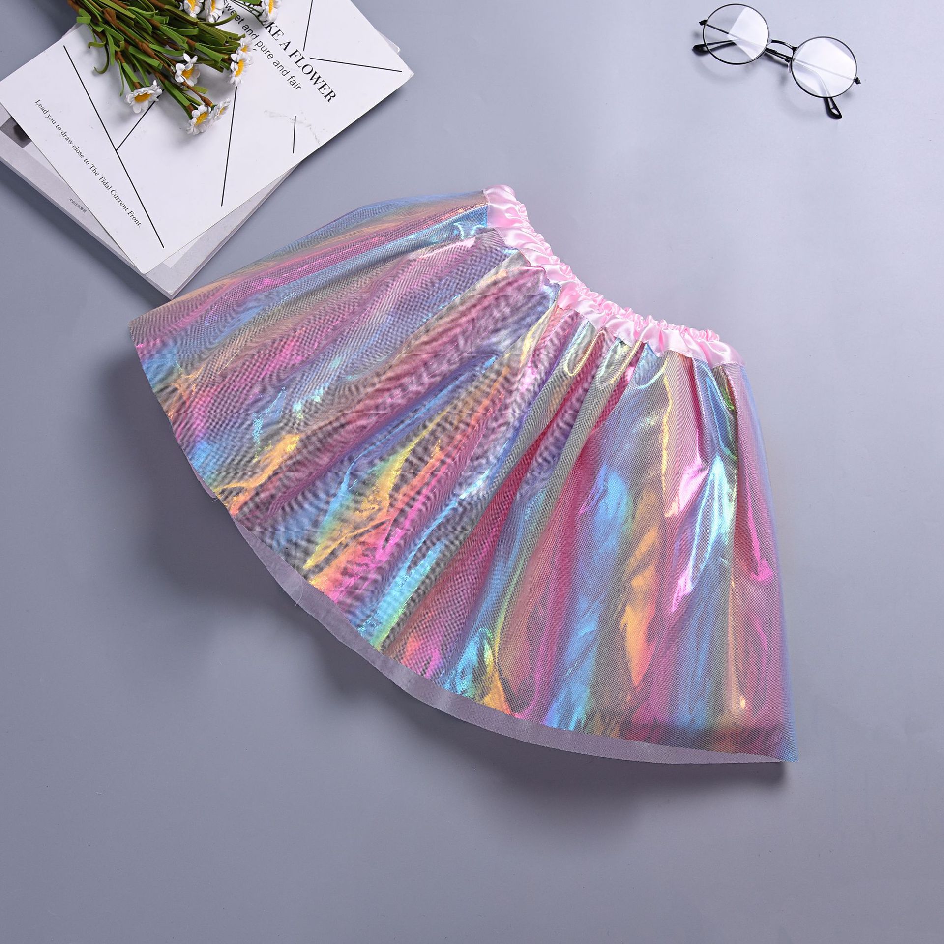 Neue Tutu leistung Einhorn Shinny Regenbogen rock prinzessin regenbogen Graps rock mit 2 stücke passenden haarband kostenloser SK19010