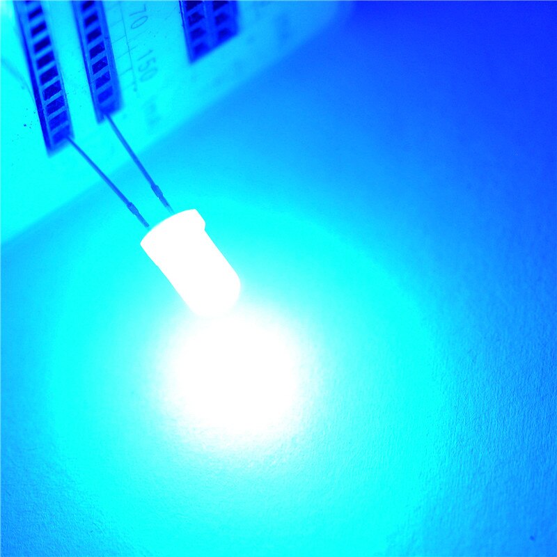 Led lysdiode 5mm rund tåge hvidt hår blå  (50 stk)