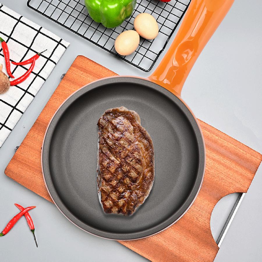 Electric Frying Pan Mini Electric Non-Stick Frying Pan for make fried steak baked pancake steamed egg fried egg Crepe