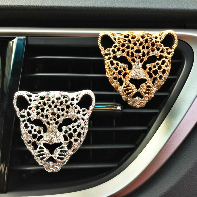1 st crystal leopard bil luftfräschare autouttag parfymklämma interiörtillbehör bilstyling ventil fast doftspridare