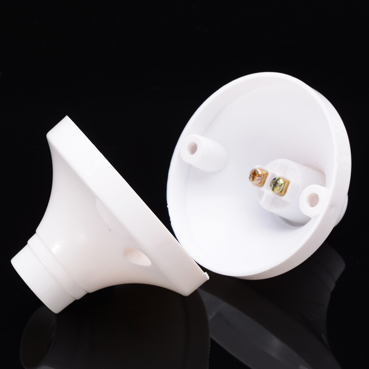 2pcs E14 Base Screw Light Lamp Bulb Holder Adapter Socket Converter LED Lamp Base Holder For Home Lighting
