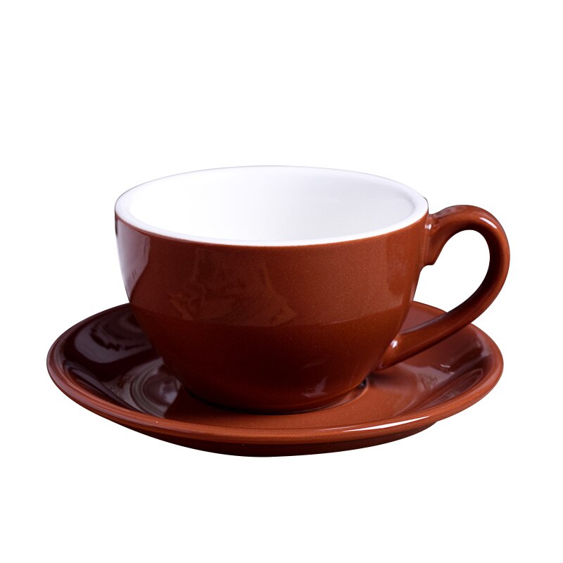 220ml keramiske kaffekopper kaffekoppsett europeisk stil cappuccinokopper for latte mokka te kaffekopp med tallerken: Brun