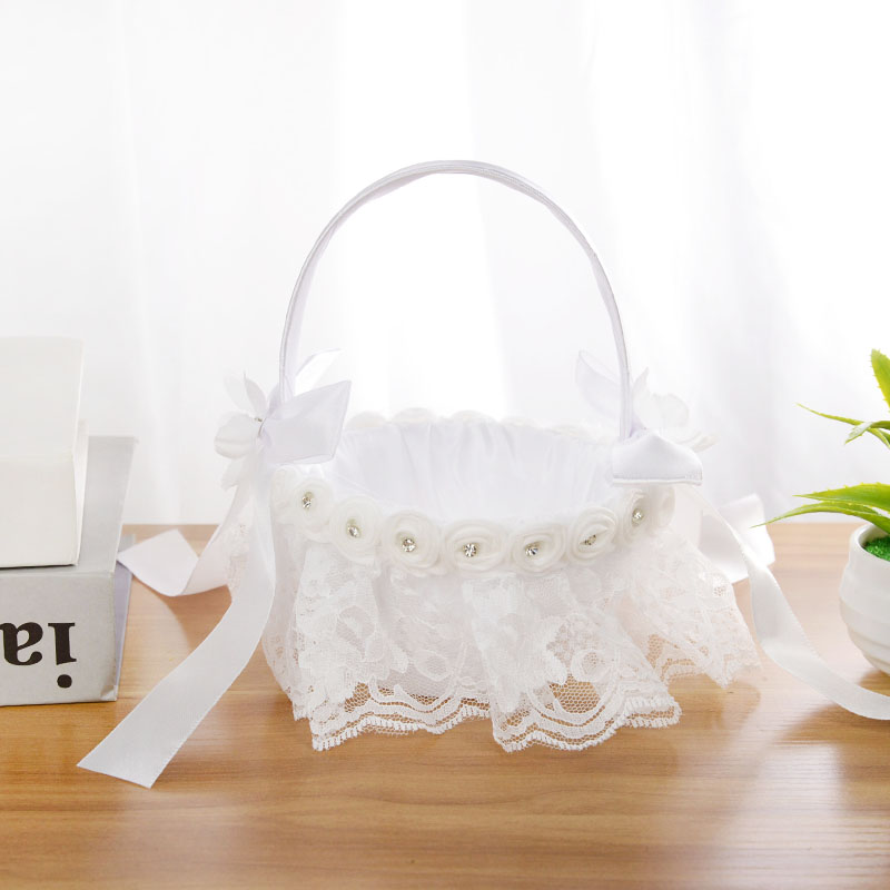 1pc White Wedding Flower Basket Lace Pearl Rhinestone Flower Petal Confetti Girls Basket For Wedding Engagement Party Decoration: MINT GREEN