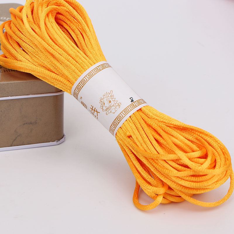 20m färger mjukt satin siden macrame sladdar diy kinesisk knut handgjorda väva rep smycken fynd pärlor dekorativt snöre touw: Orange sladdar