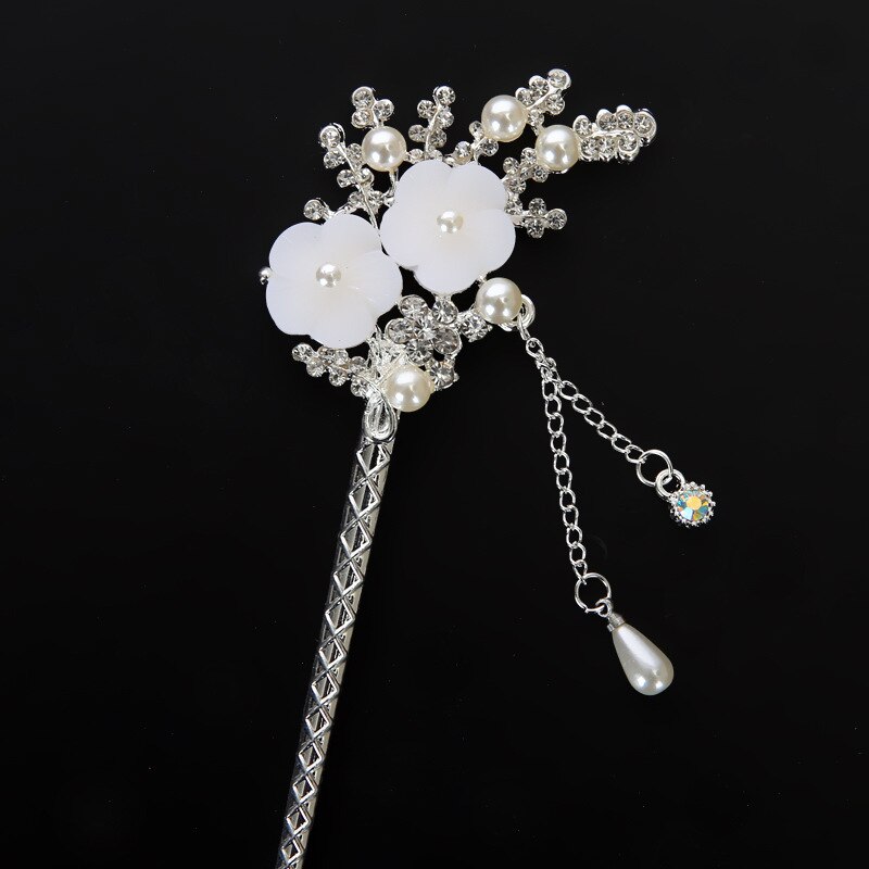 Vintage Chinese Style Hair Stick metalowe pałeczki Rhinestone kobiety Tassel kwiat perłowy spinka do włosów spinka do włosów biżuteria akcesoria
