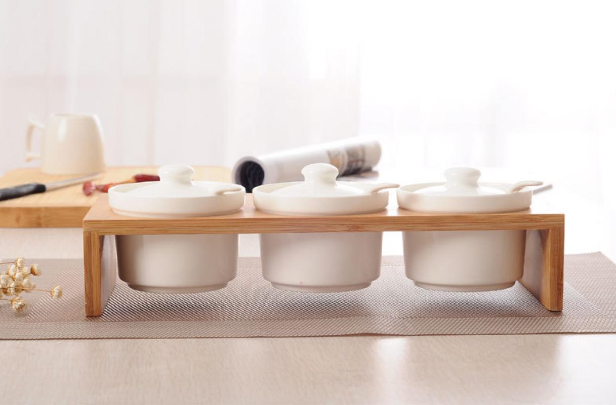 3PCs/Set 220ml Ceramic White Condiment Jar Home Kitchen Condiment Jar Simple Seasoning Household Salt Jar Kitchen Tools