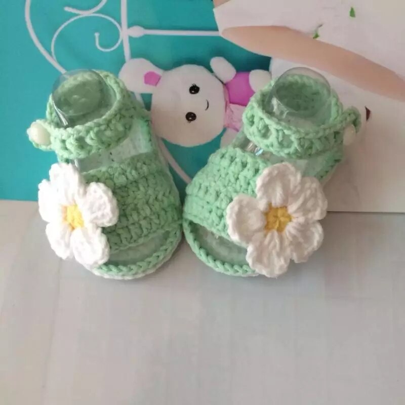 QYFLYXUE- Handmade crochet Handmade wool crochet knitting baby shoesHandmade wool Crochet knitted baby shoes, sandals garden s