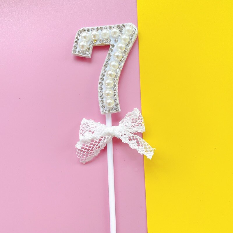 1Pc Glitter Alloy Rhinestone Number Cake Toppers Baby Shower Birthday Decoration Wedding Gold Silver Digital Cakes Dessert Decor: Light Yellow