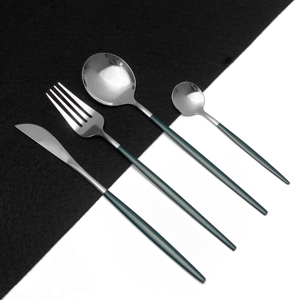 Zwart zilver 18/10 bestekset roestvrij staal 24 stuks servies steakmes theelepel feest keuken eten serviesset: Groen zilver