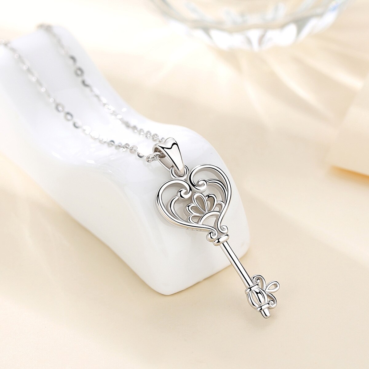 EUDORA 925 collier en argent Sterling V & A bénir clé de bonheur pendentif femmes bijoux nouvel an à des amis petite amie CYD93