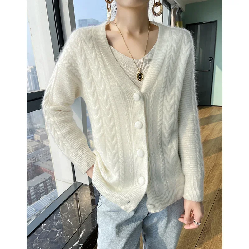 Camisola de lã de alta qualidade cardigan feminino grosso macio quente superior tecelagem flores malha roupas femininas soltas casuais roupas de inverno: L / Branco