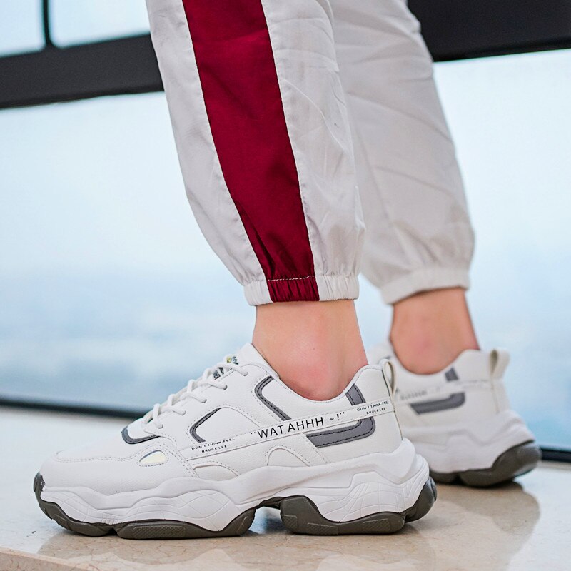 Men Sneakers No-slip Men Casual Shoes Breathable Male Mesh Lace up Wear-resistant Shoes Masculino Zapatos De Hombre