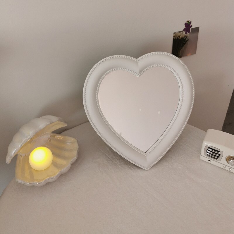 Espejo de tocador de escritorio con forma de corazón, espejo de maquillaje montado en la pared, de doble uso, para decoración de habitación de niña: White
