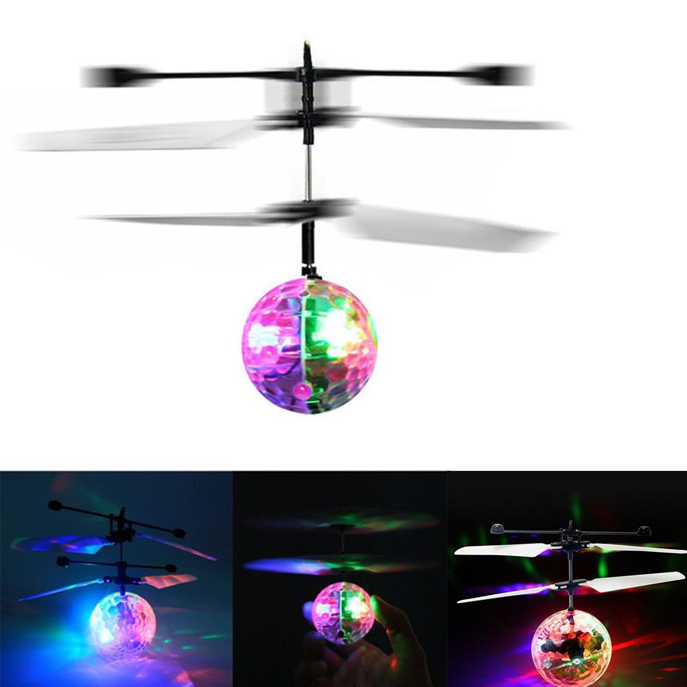 Bunten LED Blinkt Infrarot Induktion Hubschrauber Fliegen Ball Disco Magie GEFÜHRT Ball Bühne Lampe Kinder Spielzeug Besten für Kinder