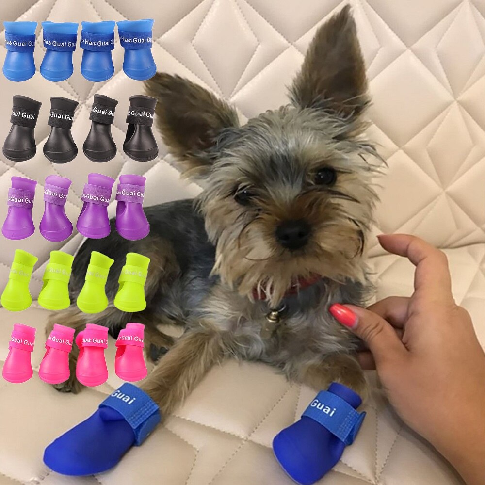 4 stks/partij Hond Regen Schoenen Voor Honden Booties PVC Rubber Draagbare Anti-slip Waterdicht Huisdieren Kat Rainning Schoen leveranciers 5 Kleuren