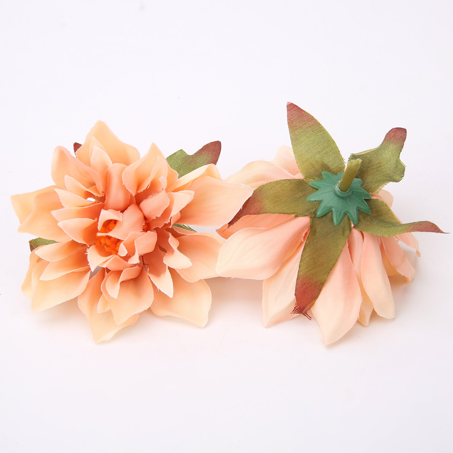 10 sztuk jedwab sztuczny kwiaty 7Cm dalia kwiat głowy domu dekoracje ślubne ściany wiszące ogród DIY akcesoria wianek biżuteria: lekki pomarańczowy