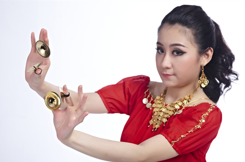 2pcs Musical Instrument Belly Dancing Indian Brass Finger Cymbals Middle East Percussion Cymbals Props Percussion Instrument