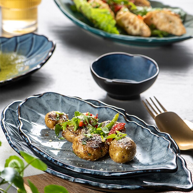 Keramische Plaat Huishoudelijke Ondiepe Mond Sushi Plaat Schotel Plaat Creatieve Japanse Stijl Persoonlijkheid Retro Blad-Vormige Blad Plaat Ta