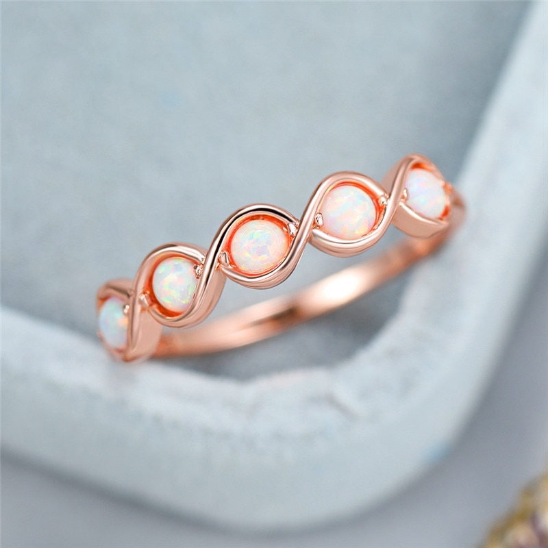 Minimalistisk kvindelig rund opal krydsring fest vielsesringe til kvinder rose guld farve fyldt fingerring