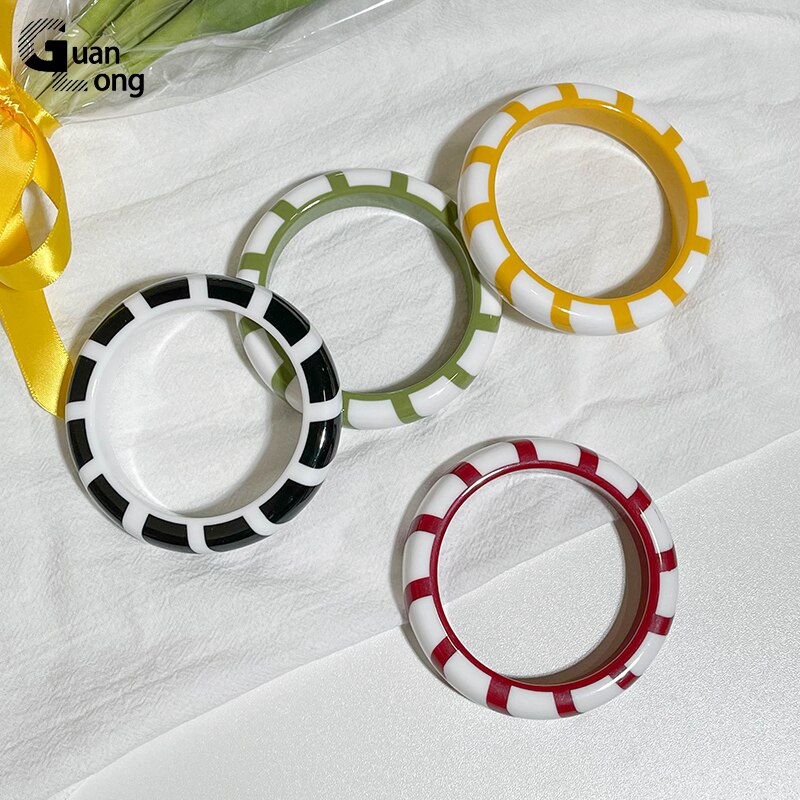 GongLong braccialetti colorati eleganti in acrilico per donna braccialetti geometrici alla moda braccialetti con ciondoli in resina gioielli semplici di moda