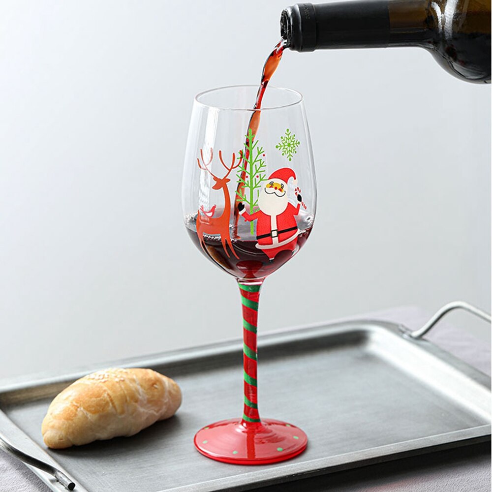 Christmas Celebrate Party Wine Glasses Painted Santa Claus Champagne Coupes Cocktail Flutes Goblet Cute Glass CupsNew Year