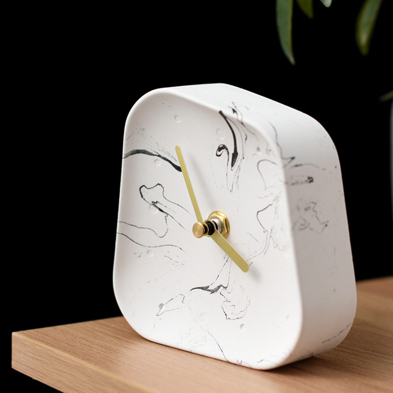 Horloge de Table béton muet | Accessoires de décoration de maison, ciment en forme de géométrie, décoration de bureau, petite horloge de bureau