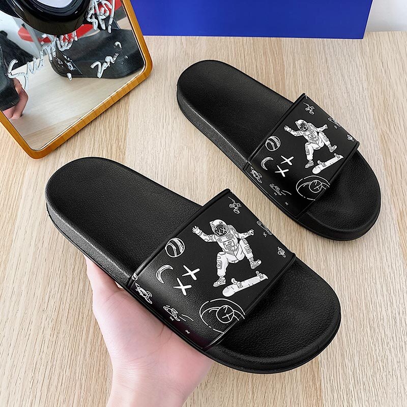 Zapatillas de verano para hombre y mujer, zapatos de astronauta espacial para exteriores, zuecos para amantes del jardín, pantuflas deslizantes de baño para interior, Chanclas de playa: Black / 42