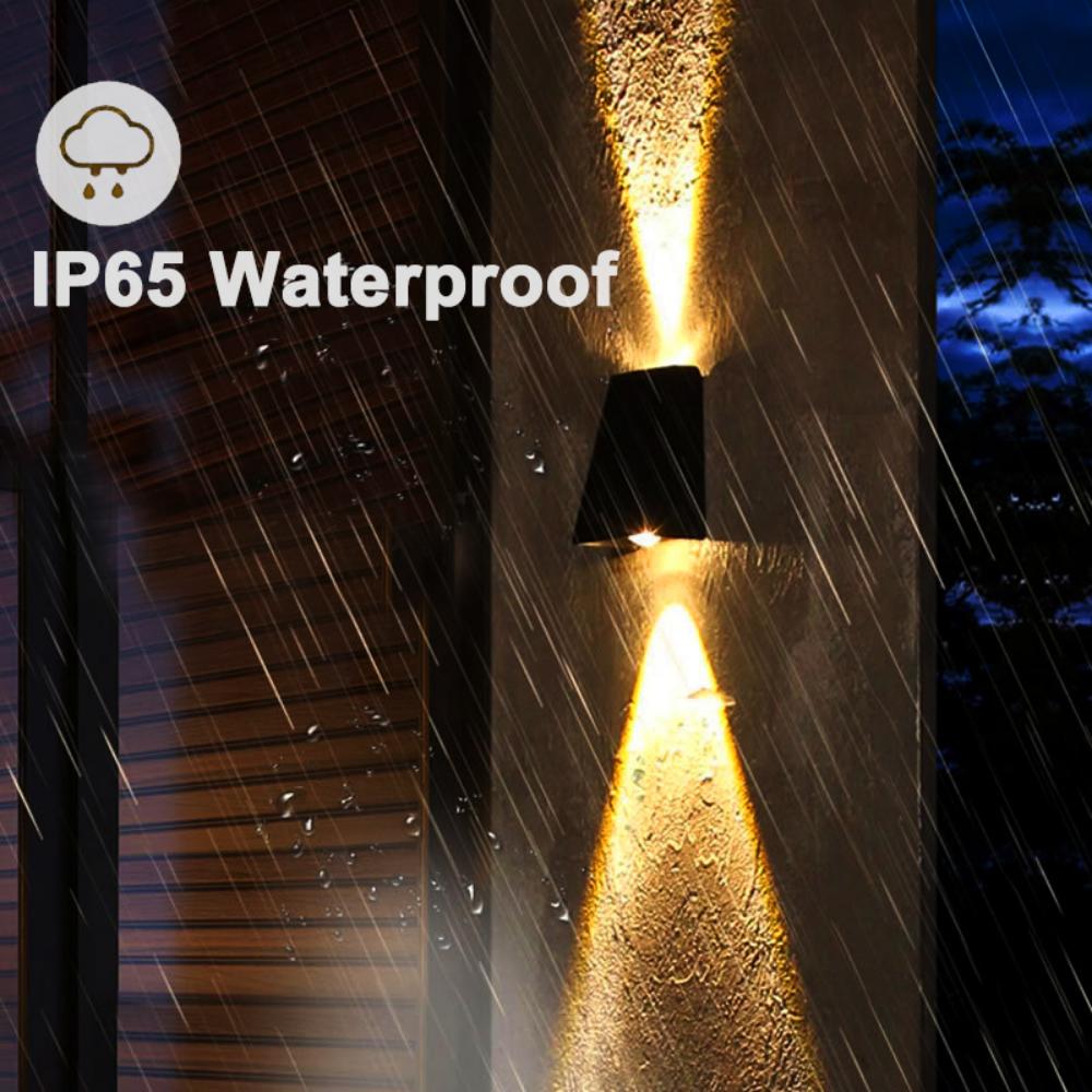 Solarna lampa ścienna Zewnętrzna wodoodporna zewnętrzna lampa ścienna Lampa w górę i w dół Reflektor Podwójna głowica Wypukła lampa ścienna z lustrem