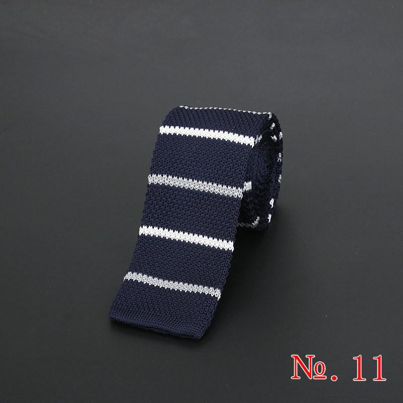 Brand New męska w stylu Vintage, w paski dzianiny krawaty dla człowieka Party moda kolorowe Knitting Tie granatowy czerwony ślub cienki krawat Cravata: 11