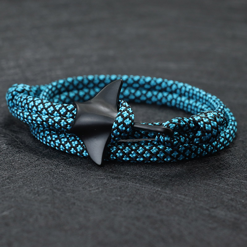 Pulsera Manta 2025 para hombre, pulsera de cuerda de Paracord ajustable de doble capa, brazalete de protección de animales marinos, joyería para surfista de playa: Pistola negra plateada