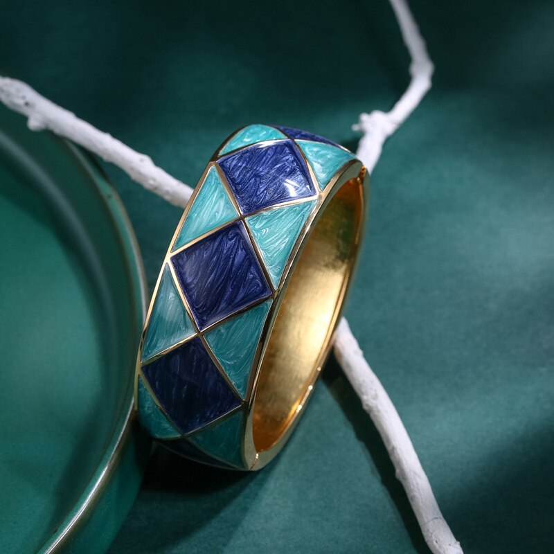 Braccialetti del polsino del braccialetto del braccio del modello quadrato della goccia di olio larga per i braccialetti dei gioielli delle donne Pulseira