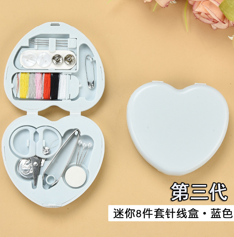 Portable Travel Mini Sewing Kit Buttons Pins Storage Boxes HandmadeScissor Thimble Needle Threads Box Set DIY Sewing Tools: light green