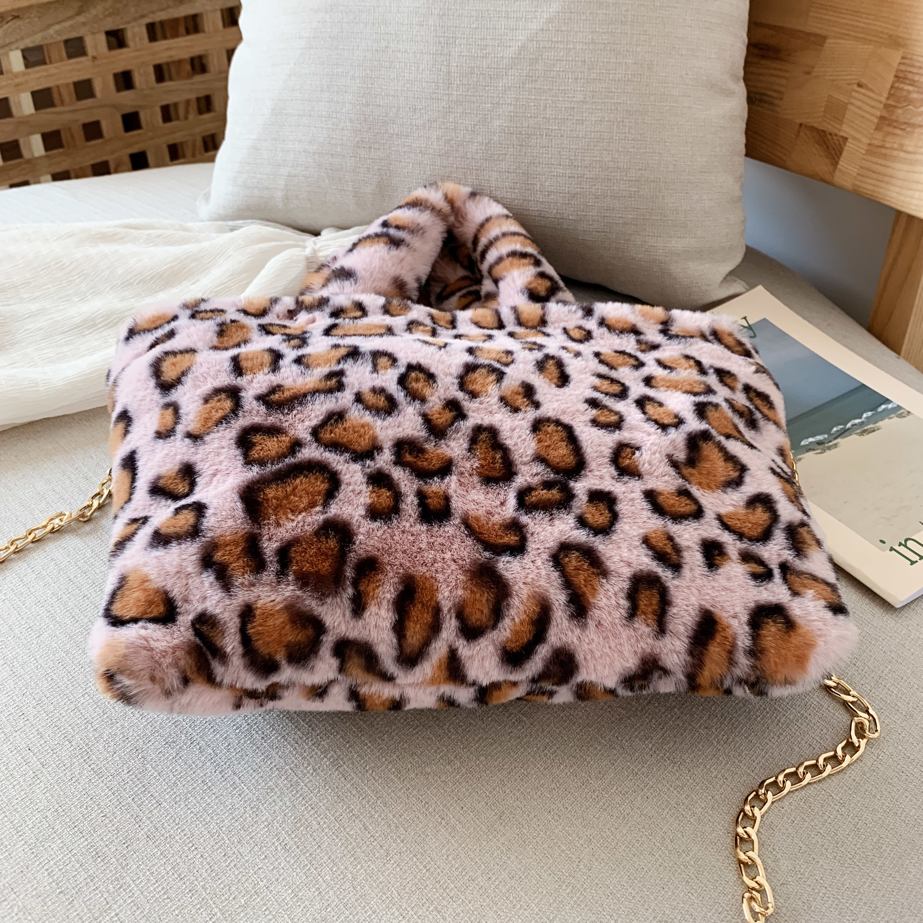 Inverno nova moda bolsa de ombro feminina leopardo bolsa feminina corrente grande pelúcia inverno bolsa mensageiro saco macio quente saco de pele