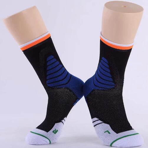 super star basketball socks, casual socks, comfortable, breathable and durable: MULTI