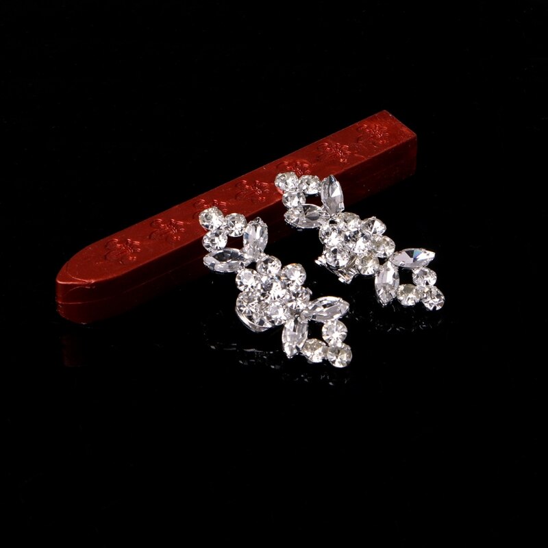 1 paar Strass Schuhe Schnalle Elegante Schuh Clips Für Dekorieren 2Stck Von 1 Pack Silber Schuh Dekorationen für frauen Mädchen